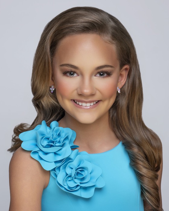 Contestant portrait